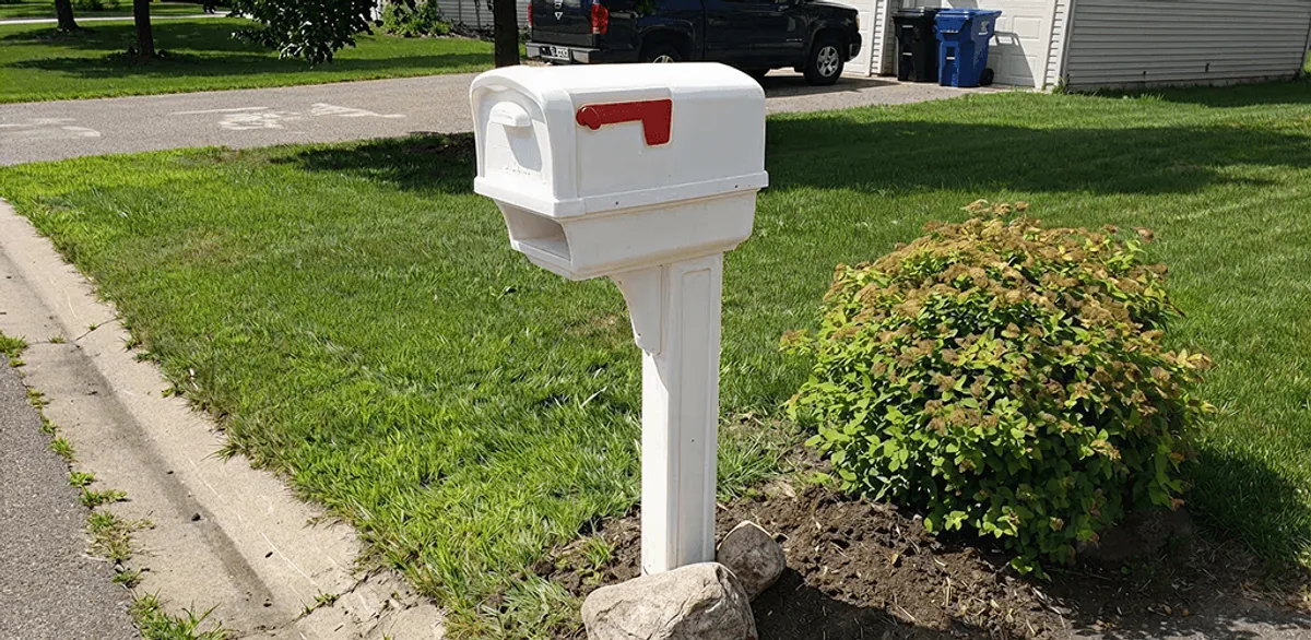 Mailbox installation for a residential curbside mailbox in Charlotte, NC